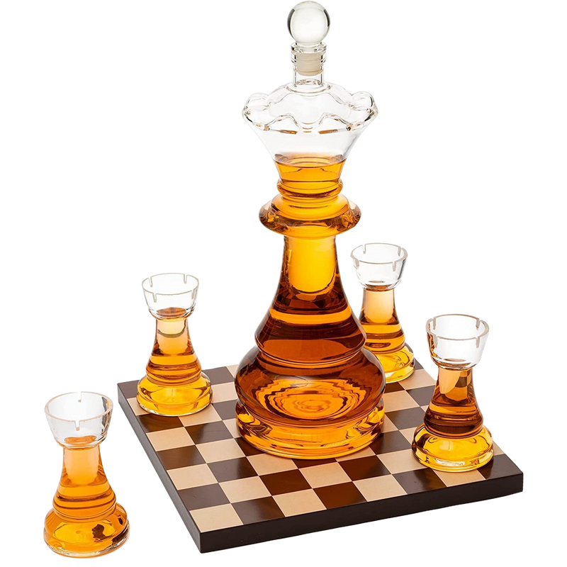 New Chess Decanter Set by The Wine Savant - Queen Chess Decanter 750ml 12" H With 4 Rook Shot Glasses 4oz - Queen&