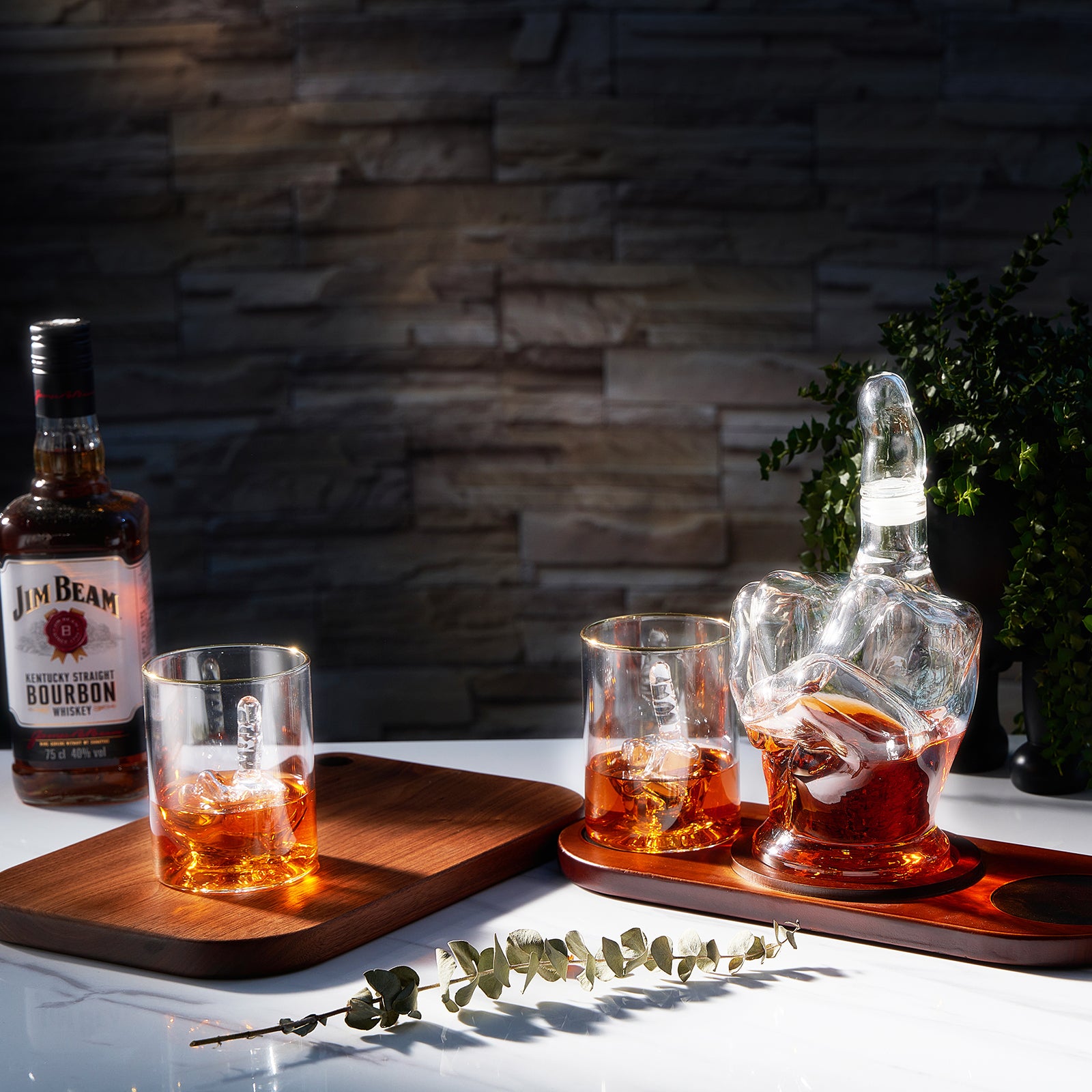 Best Whiskey Decanter Set - Loving Whiskey Best Whiskey Decanter Set - Loving Whiskey