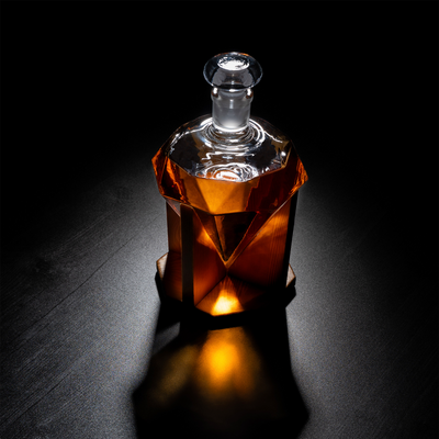 Diamond Decanter For Whiskey, Liquor, Scotch, Rum, Bourbon, Vodka, Tequila Decanter, The Wine Savant 750ml - Gifts For Men & Women Clear