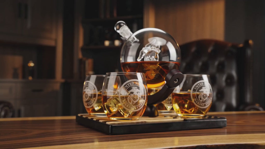 Marine Whiskey Decanter Set Premium Barware Gift Elegant Drinkware