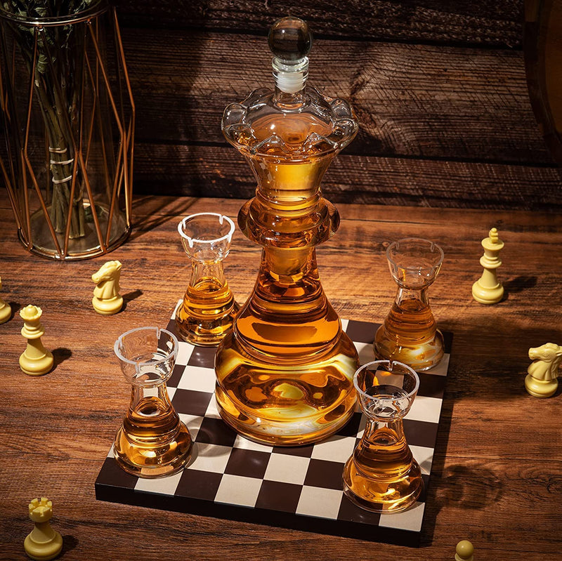 New Chess Decanter Set by The Wine Savant - Queen Chess Decanter 750ml 12" H With 4 Rook Shot Glasses 4oz - Queen&