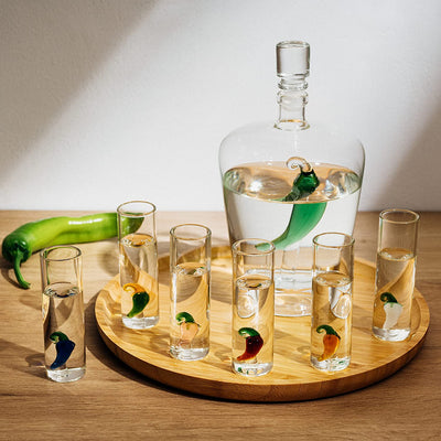 Tequila Decanter Set with Pepper Decanter and 6 Jalapeño Shot Glasses Set, Perfect for Holiday Gifts for Tequila Lovers, 25 Ounce Bottle, 3 Ounce Shot Glasses Cinco De Mayo, Reposado Gift (Pepper)