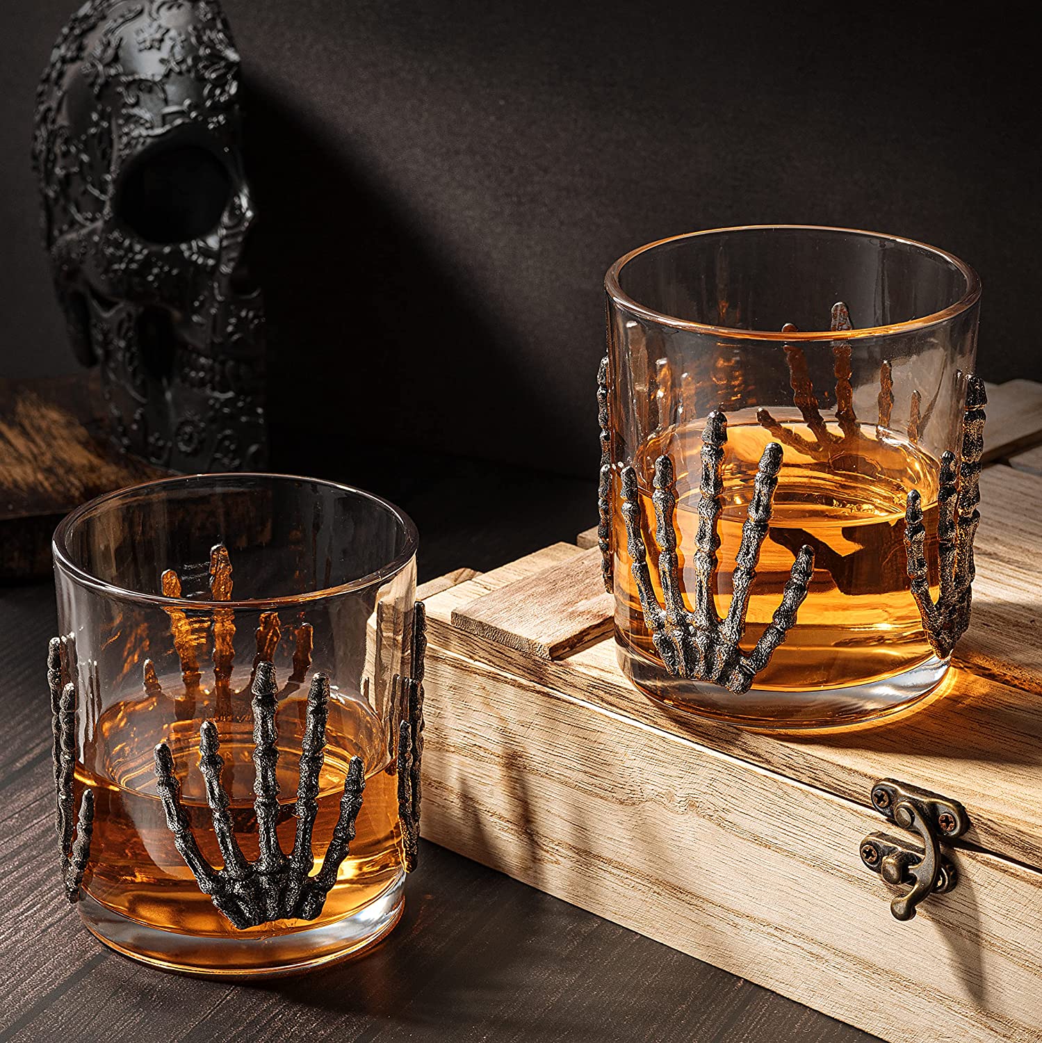 Glas met skelethand (set van 2) van bestel je online bij Glas met skelethand (set van 2) van bestel je online bij